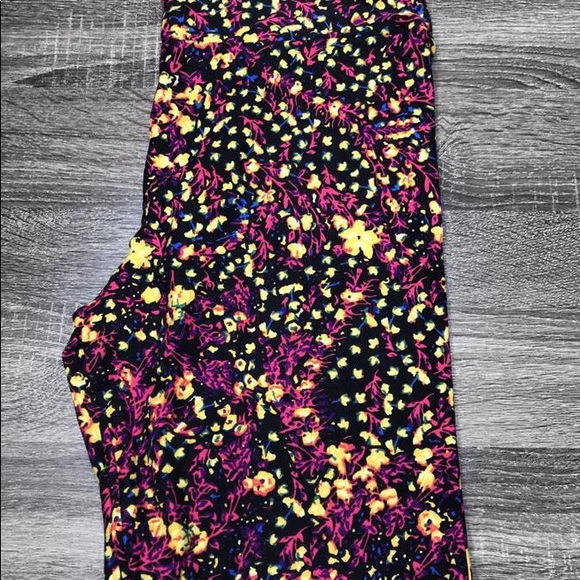 LuLaRoe Other - LuLaRoe tc leggings LuLaRoe Other - LuLaRoe tc leggings